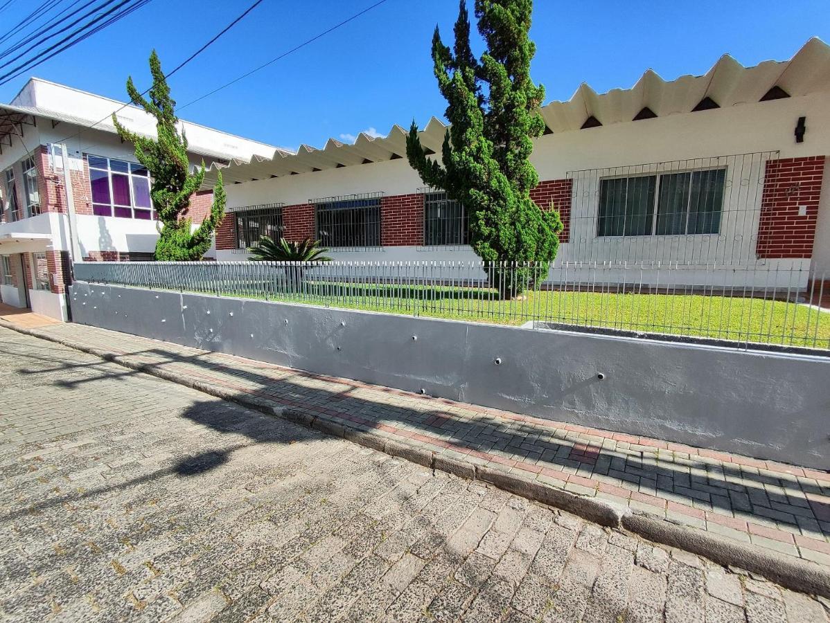 Villa Bilac 06 - Amplo Studio Proximo A Vila Germanica Blumenau Eksteriør billede